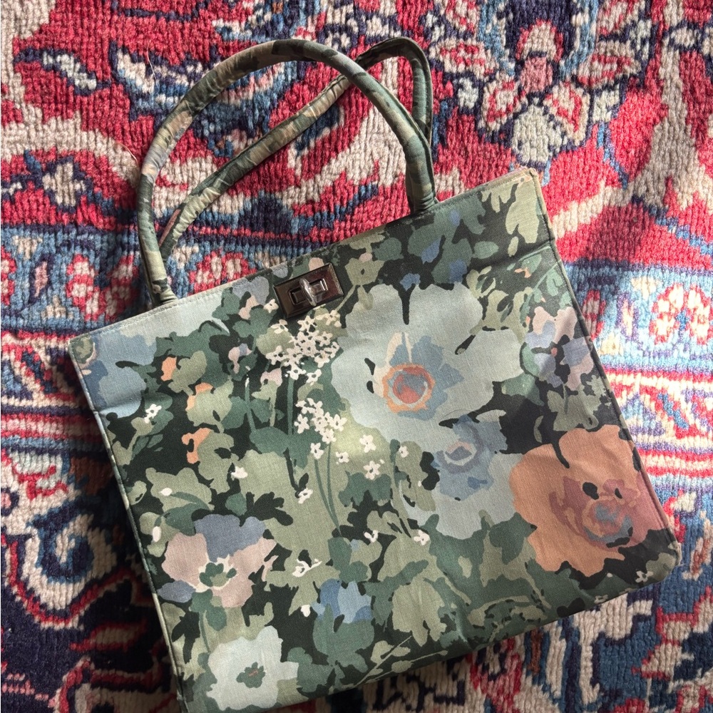 VINTAGE Margaret Smith 60s